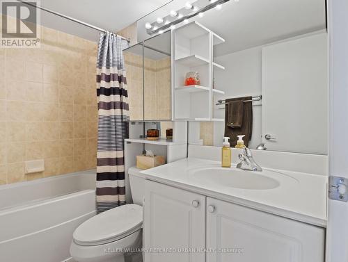 705 - 219 Fort York Boulevard, Toronto, ON - Indoor Photo Showing Bathroom