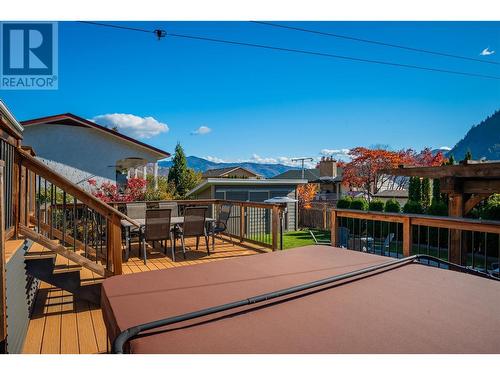 3822 Woodland Drive, Trail, BC - Outdoor With Exterior