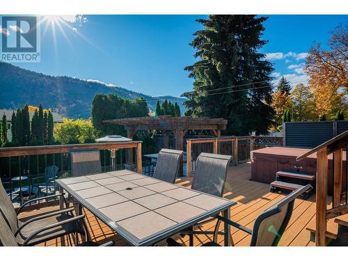 3822 Woodland Drive, Trail, BC - Outdoor With Deck Patio Veranda