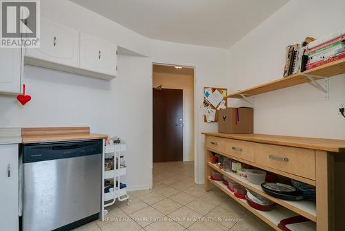 2101 - 980 Broadview Avenue, Toronto, ON - Indoor Photo Showing Other Room