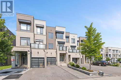 39 Harold Lawrie Lane, Markham, ON - Outdoor With Balcony With Facade