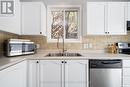 66 Clute Crescent, Barrie, ON  - Indoor Photo Showing Kitchen With Double Sink 