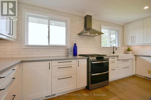 4653 Daniel Street, Ramara, ON - Indoor Photo Showing Kitchen With Upgraded Kitchen