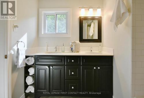 4653 Daniel Street, Ramara, ON - Indoor Photo Showing Bathroom