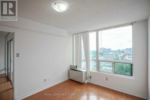 1004 - 1 Reidmount Avenue, Toronto, ON - Indoor Photo Showing Other Room