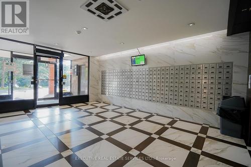 605 - 100 Wingarden Court, Toronto, ON - Indoor Photo Showing Other Room