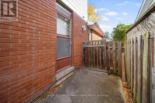 621 Lake Street, St. Catharines, ON - Outdoor With Exterior