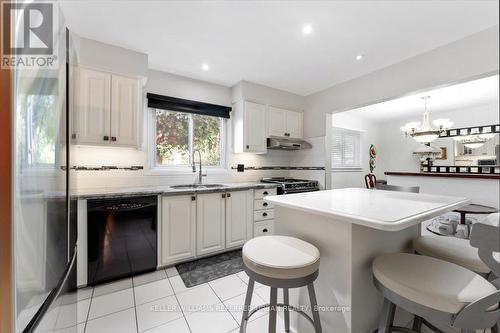 621 Lake Street, St. Catharines, ON - Indoor Photo Showing Kitchen With Upgraded Kitchen