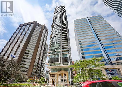 3201 - 426 University Avenue, Toronto, ON - Outdoor With Facade