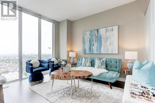 3201 - 426 University Avenue, Toronto, ON - Indoor Photo Showing Living Room