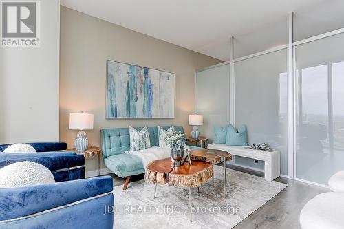 3201 - 426 University Avenue, Toronto, ON - Indoor Photo Showing Living Room