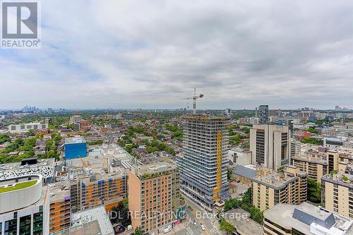 3201 - 426 University Avenue, Toronto, ON - Outdoor With View