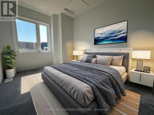 943 Kicking Horse Path, Oshawa, ON - Indoor Photo Showing Bedroom