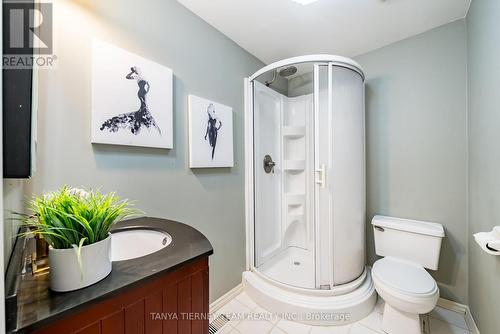 167 Woodlane Court, Oshawa, ON - Indoor Photo Showing Bathroom