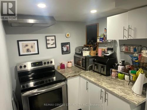 171 Clarke Road, London, ON - Indoor Photo Showing Kitchen