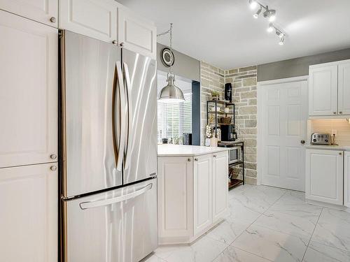 Cuisine - 292 25E Avenue, Saint-Jérôme, QC - Indoor Photo Showing Kitchen