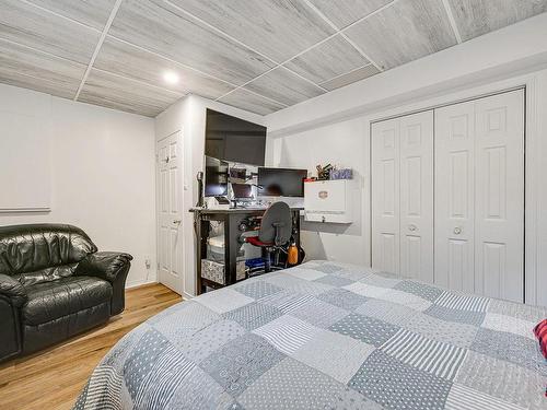 Chambre Ã Â coucher - 292 25E Avenue, Saint-Jérôme, QC - Indoor Photo Showing Bedroom