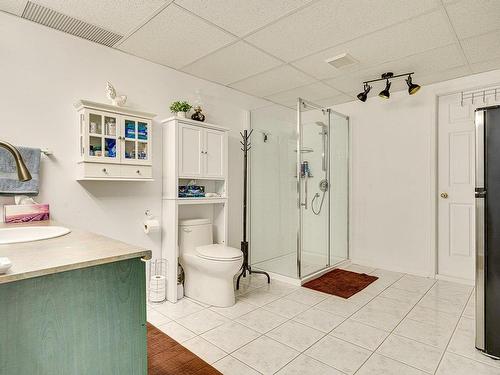 Salle de bains - 292 25E Avenue, Saint-Jérôme, QC - Indoor Photo Showing Bathroom