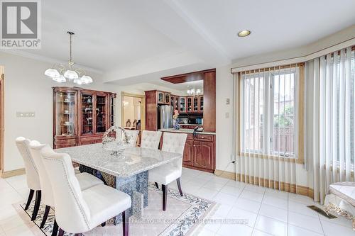 4128 Tapestry Trail, Mississauga, ON - Indoor Photo Showing Dining Room