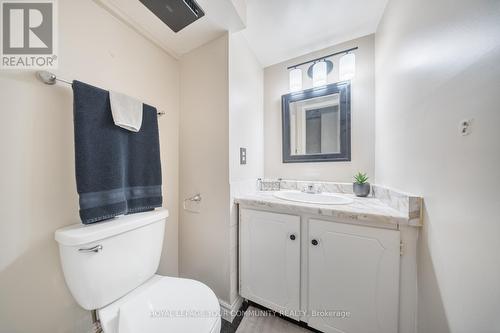 33 Deerpark Crescent, Brampton, ON - Indoor Photo Showing Bathroom