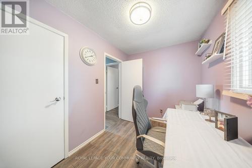 33 Deerpark Crescent, Brampton, ON - Indoor