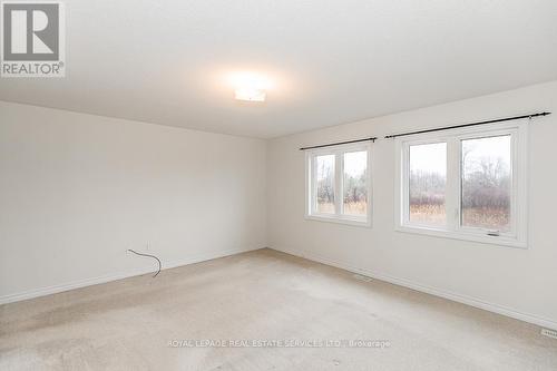 27 Pearl Street, Wasaga Beach, ON - Indoor Photo Showing Other Room