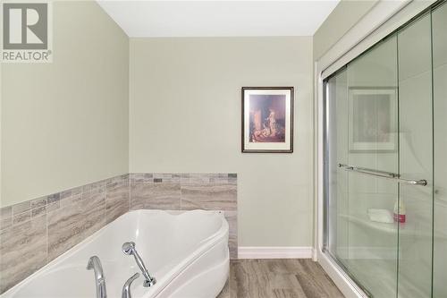 15 St Andrew Street Unit#504, Brockville, ON - Indoor Photo Showing Bathroom