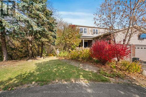 106 Seaton Drive, Aurora, ON - Outdoor