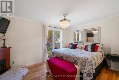 106 Seaton Drive, Aurora, ON - Indoor Photo Showing Bedroom