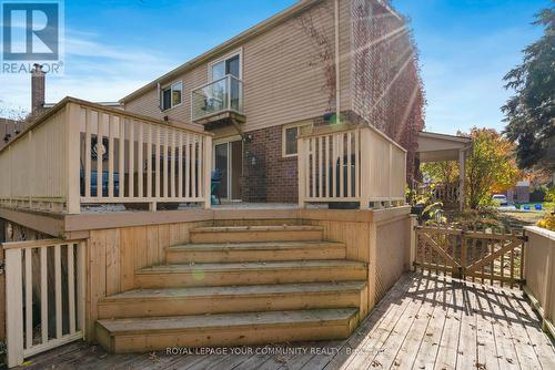 106 Seaton Drive, Aurora, ON - Outdoor With Deck Patio Veranda