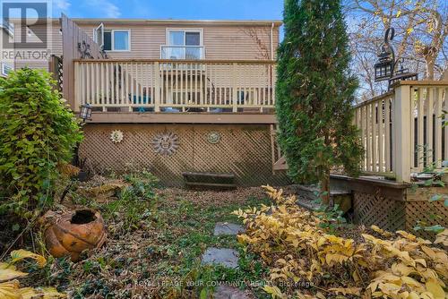 106 Seaton Drive, Aurora, ON - Outdoor With Deck Patio Veranda