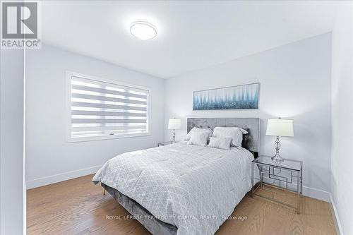 1043 Freeman Trail, Milton, ON - Indoor Photo Showing Bedroom