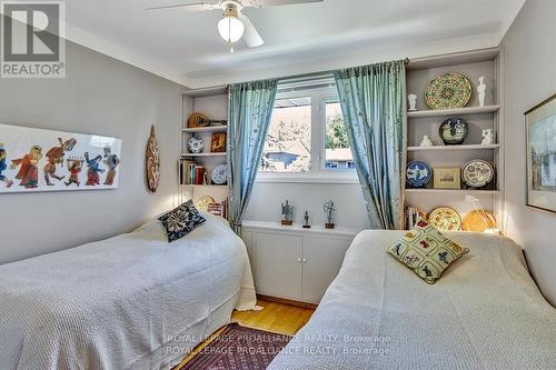 942 Ellesmere Avenue, Peterborough (Northcrest), ON - Indoor Photo Showing Bedroom