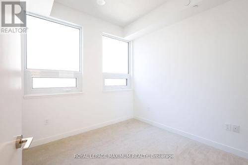 720 - 234 Simcoe Street, Toronto, ON - Indoor Photo Showing Other Room