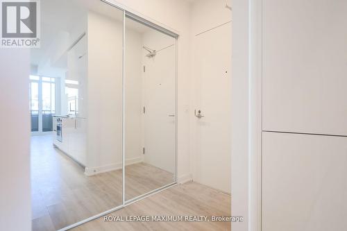 720 - 234 Simcoe Street, Toronto, ON - Indoor Photo Showing Other Room