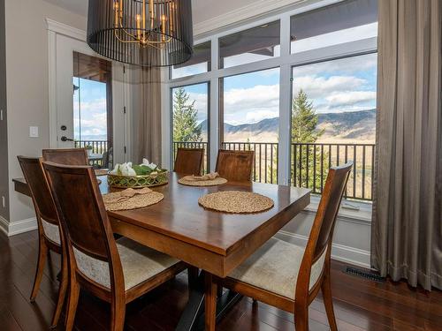 3096 Kicking Horse Drive, Kamloops, BC - Indoor Photo Showing Dining Room