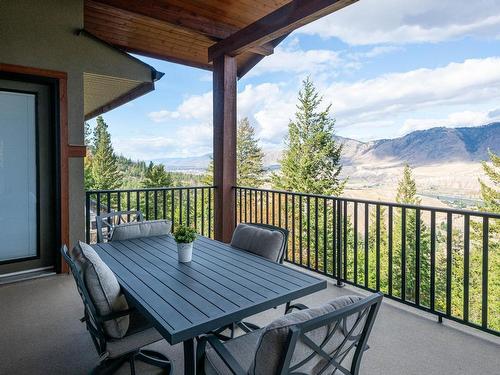 3096 Kicking Horse Drive, Kamloops, BC - Outdoor With Exterior