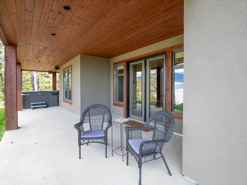 3096 Kicking Horse Drive, Kamloops, BC - Outdoor With Deck Patio Veranda With Exterior