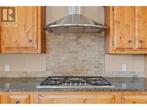 1294 Samurai Court, Kelowna, BC - Indoor Photo Showing Kitchen With Upgraded Kitchen