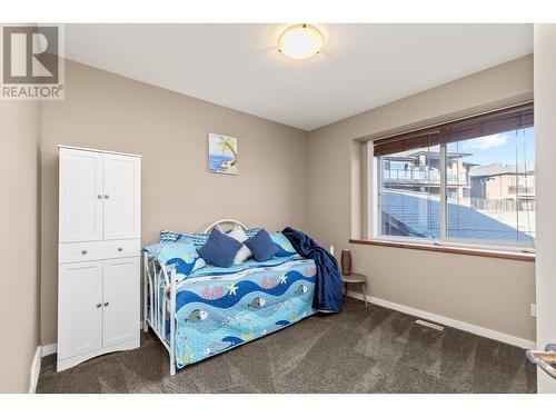 1294 Samurai Court, Kelowna, BC - Indoor Photo Showing Bedroom