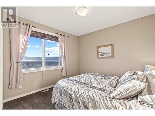 1294 Samurai Court, Kelowna, BC - Indoor Photo Showing Bedroom