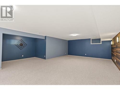 1294 Samurai Court, Kelowna, BC - Indoor Photo Showing Other Room