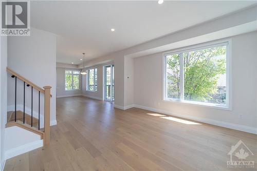 27 Bachman Terrace, Ottawa, ON - Indoor Photo Showing Other Room