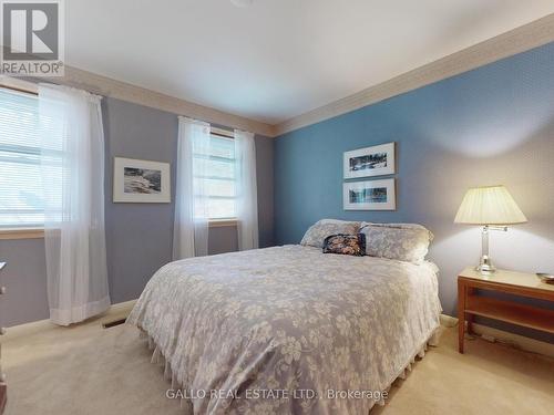 46 Fairview Avenue, Whitchurch-Stouffville, ON - Indoor Photo Showing Bedroom