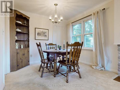 46 Fairview Avenue, Whitchurch-Stouffville, ON - Indoor Photo Showing Dining Room