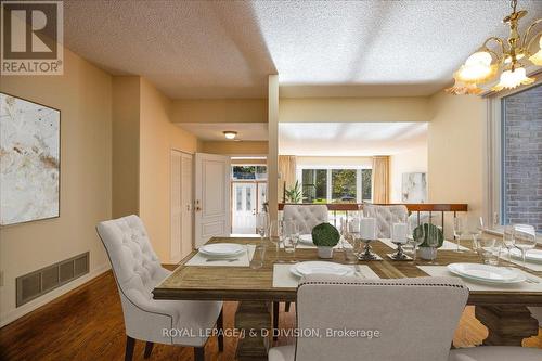 26 Jondan Crescent, Markham, ON - Indoor Photo Showing Dining Room