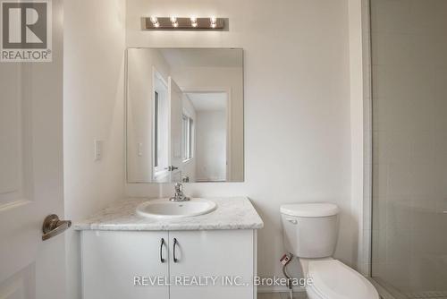 12 Hylton Drive, Barrie, ON - Indoor Photo Showing Bathroom