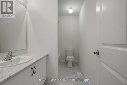 12 Hylton Drive, Barrie, ON - Indoor Photo Showing Bathroom