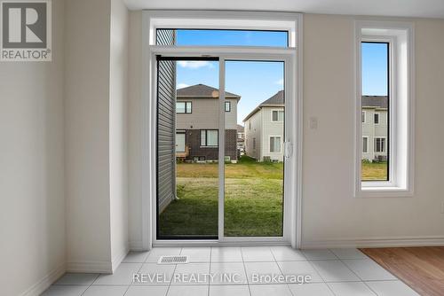 12 Hylton Drive, Barrie, ON - Indoor Photo Showing Other Room