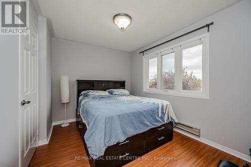 129 Hopewell Road, Oakville, ON - Indoor Photo Showing Bedroom